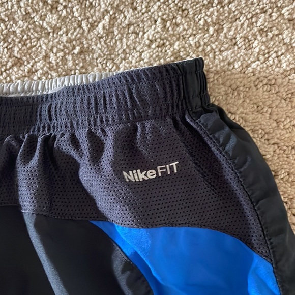 Nike Athletic Shorts - Picture 3 of 4